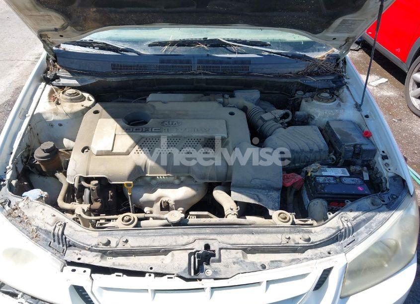 Photo 10 of 2005 Kia Spectra EX/LX/SX (VIN KNAFE122955121133)