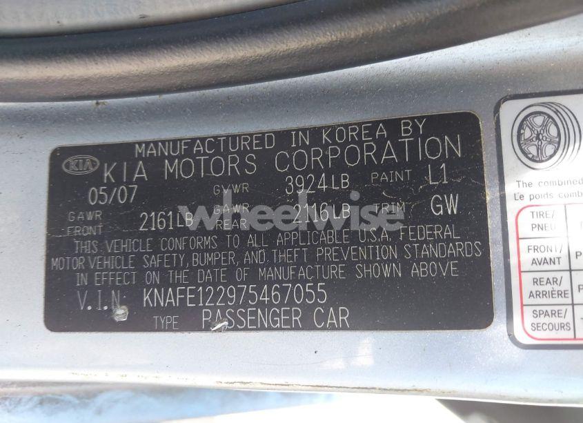 Photo 9 of 2007 Kia Spectra EX (VIN KNAFE122975467055)