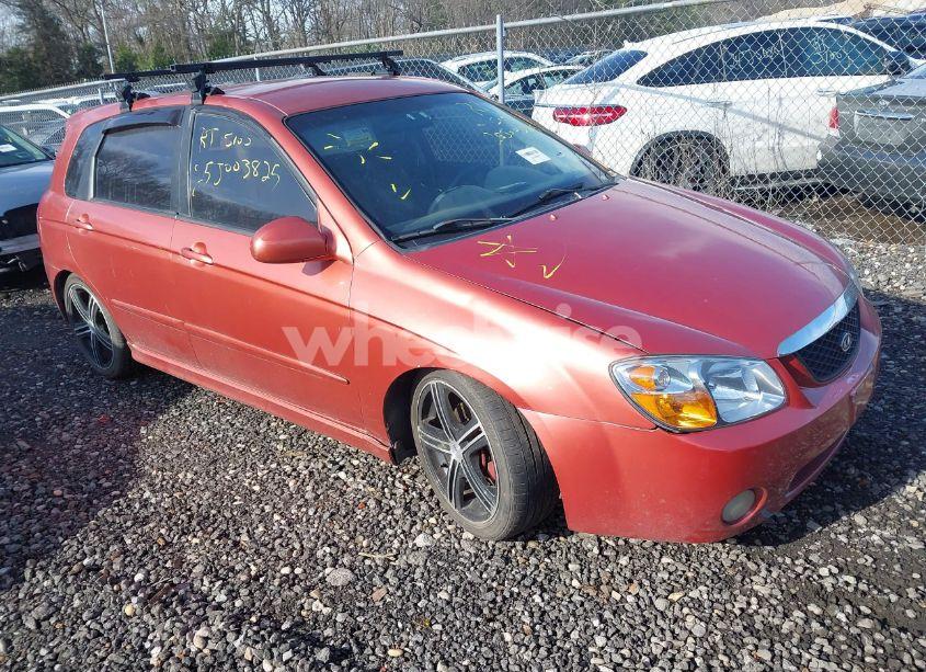 2007 Kia Spectra5 SX (VIN KNAFE161175000567) main photo