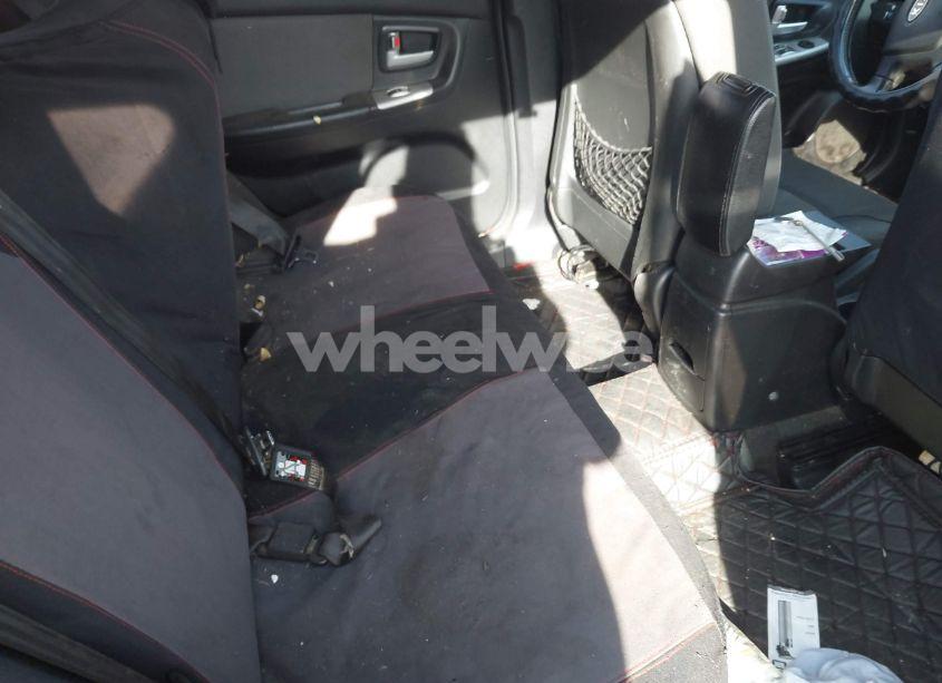 Photo 8 of 2007 Kia Spectra5 SX (VIN KNAFE161175000567)