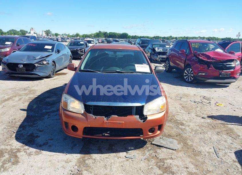 Photo 12 of 2009 Kia Spectra SX (VIN KNAFE221195026584)