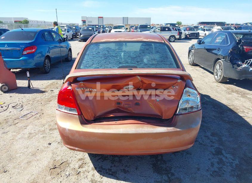 Photo 16 of 2009 Kia Spectra SX (VIN KNAFE221195026584)