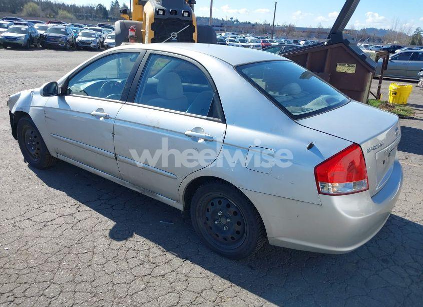 Photo 3 of 2009 Kia Spectra EX (VIN KNAFE221395666845)