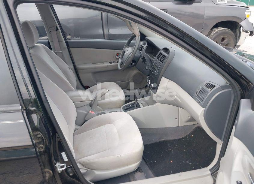 Photo 5 of 2009 Kia Spectra EX (VIN KNAFE221595599729)