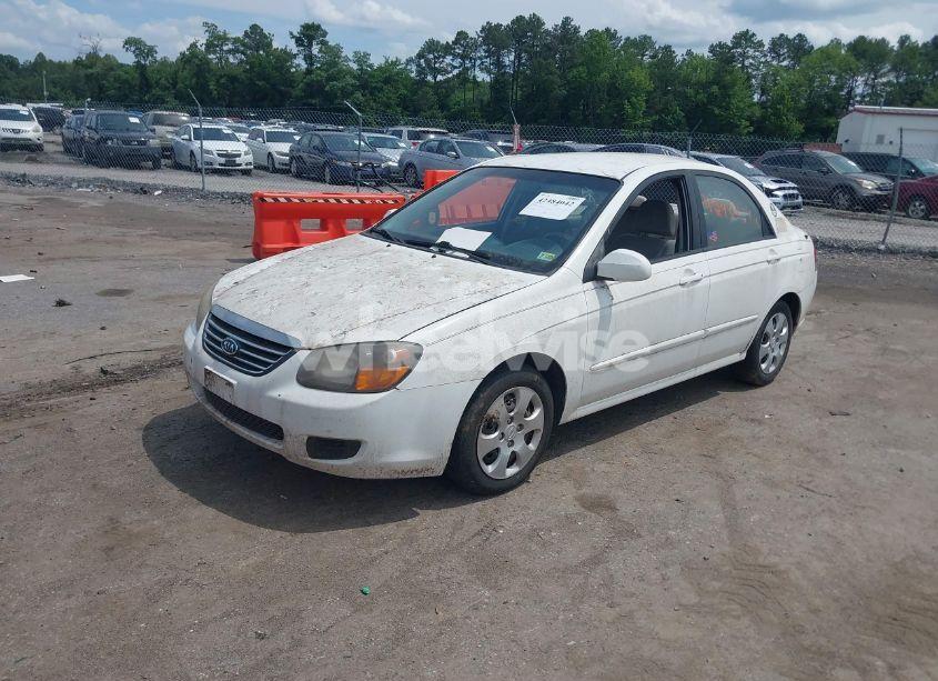 Photo 2 of 2009 Kia Spectra EX (VIN KNAFE221595606467)