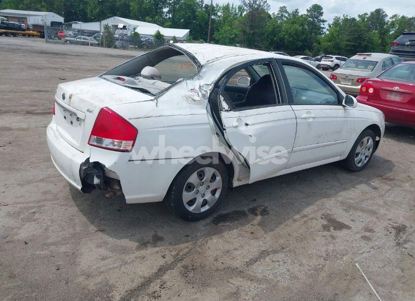 Photo 4 of 2009 Kia Spectra EX (VIN KNAFE221595606467)