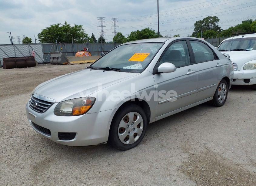 Photo 2 of 2009 Kia Spectra EX (VIN KNAFE221995613874)