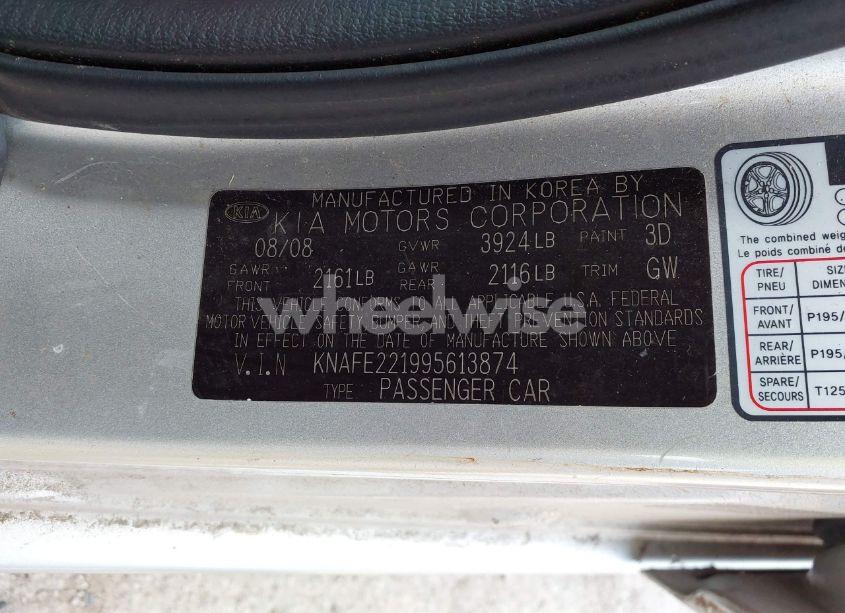 Photo 9 of 2009 Kia Spectra EX (VIN KNAFE221995613874)