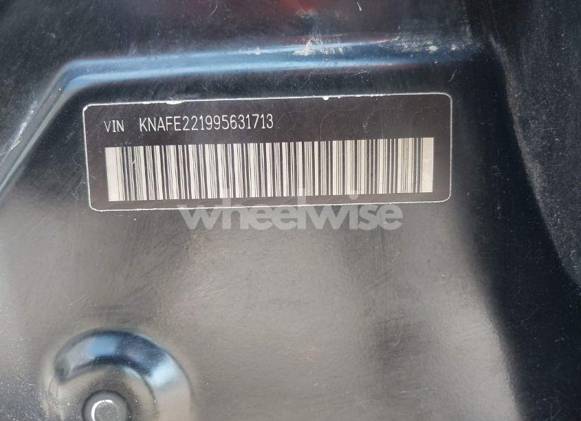 Photo 9 of 2009 Kia Spectra LX (VIN KNAFE221995631713)