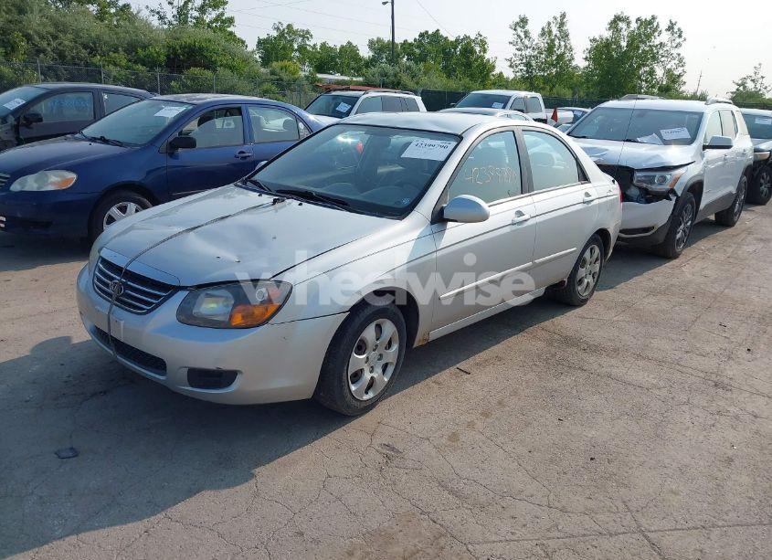 Photo 2 of 2009 Kia Spectra EX (VIN KNAFE222195619595)