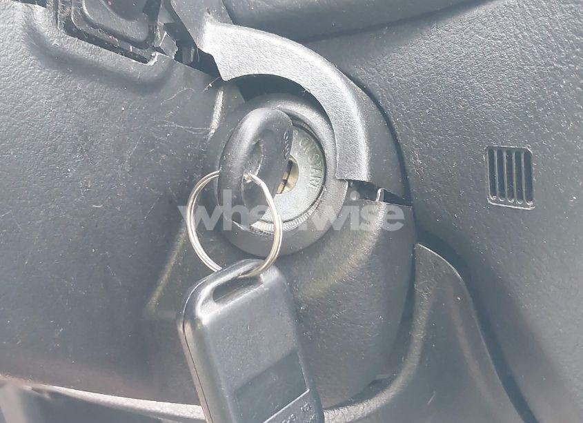 Photo 11 of 2009 Kia Spectra SX (VIN KNAFE222395027440)