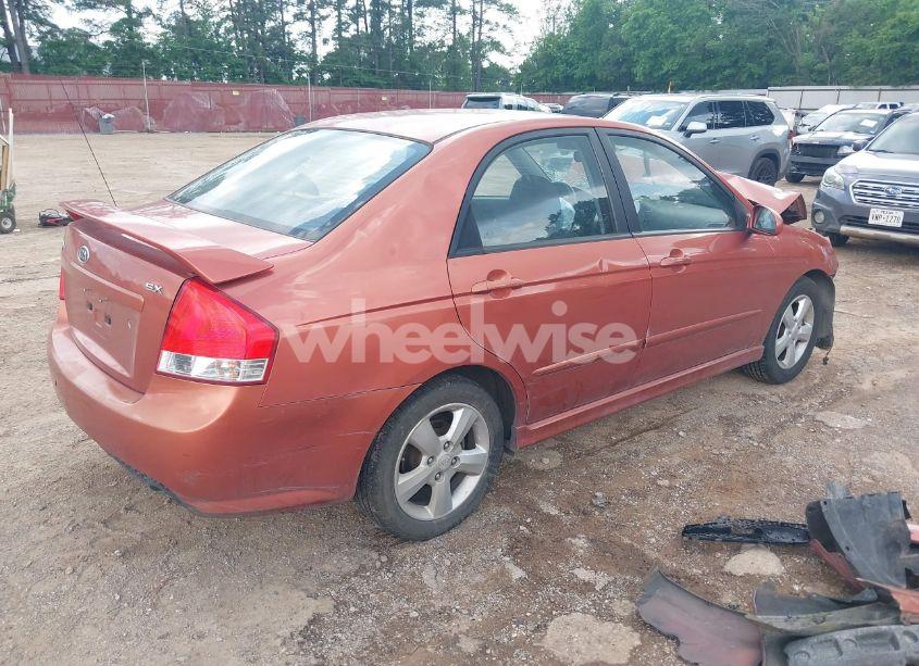 Photo 4 of 2009 Kia Spectra SX (VIN KNAFE222395027440)