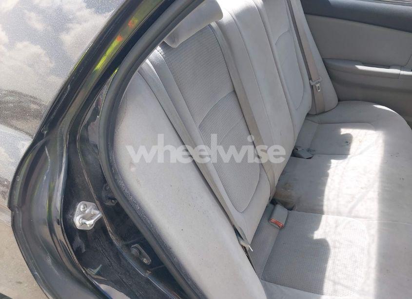 Photo 8 of 2009 Kia Spectra EX (VIN KNAFE222695594452)