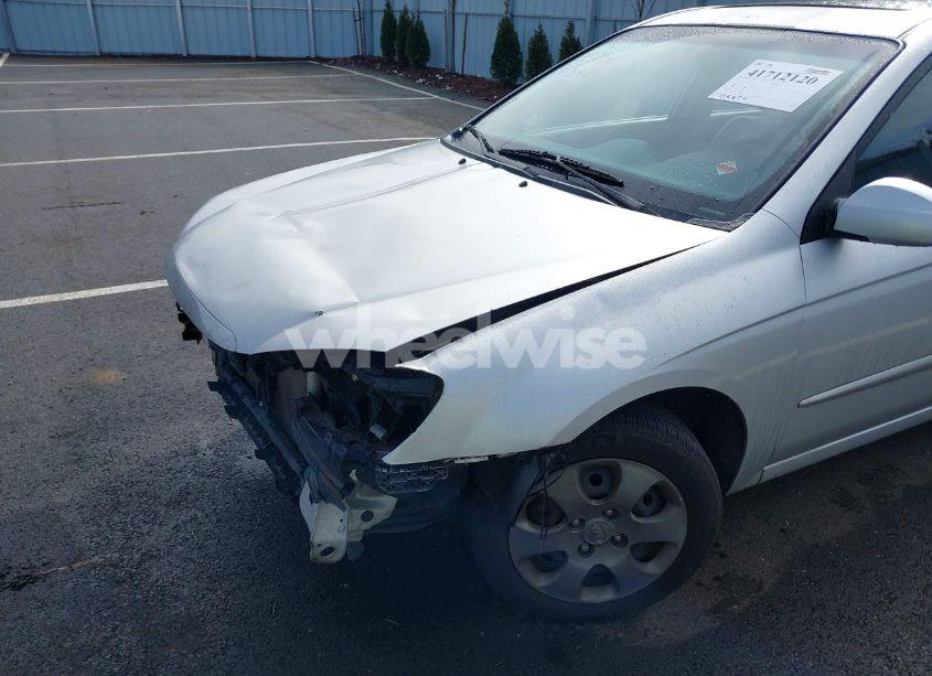 Photo 13 of 2009 Kia Spectra EX (VIN KNAFE222795662158)