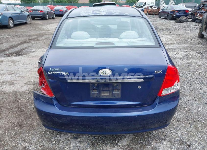 Photo 15 of 2009 Kia Spectra EX (VIN KNAFE222995638170)