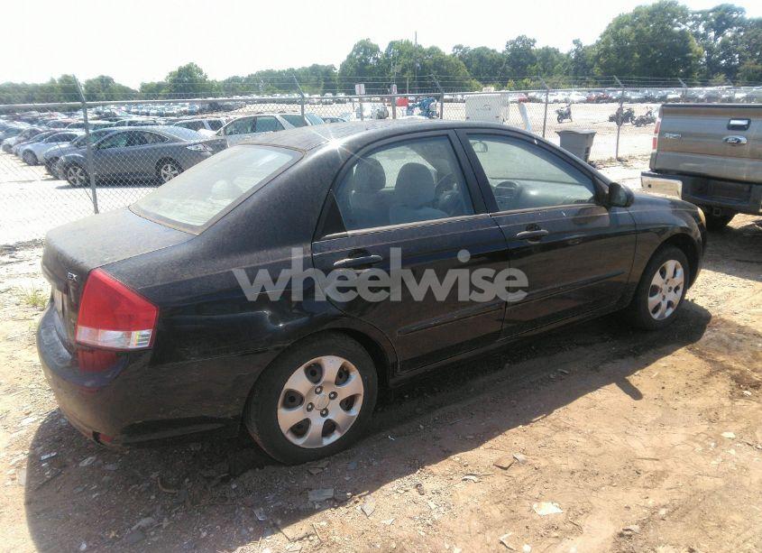 Photo 4 of 2009 Kia Spectra EX (VIN KNAFE222995640761)