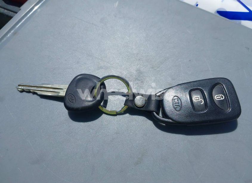 Photo 11 of 2009 Kia Spectra5 SX (VIN KNAFE241195024105)