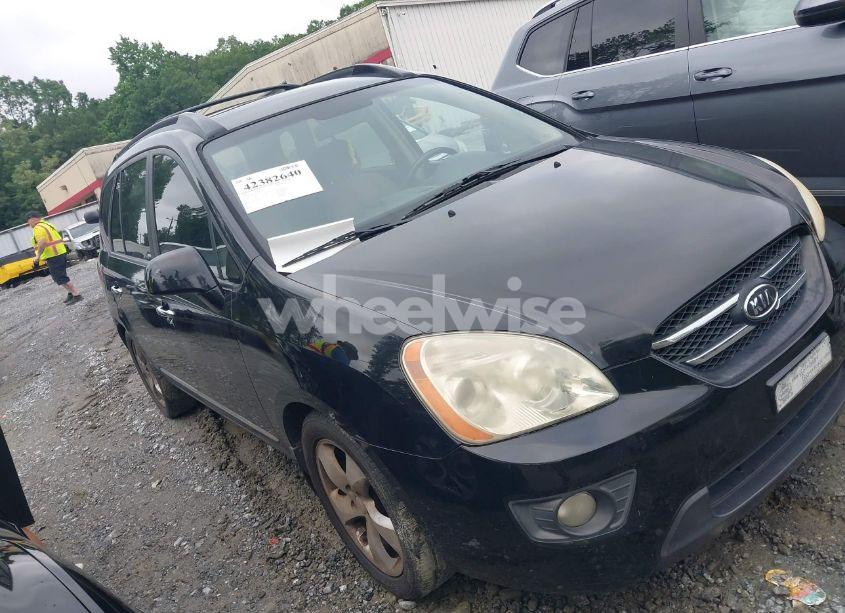 2007 Kia Rondo EX (VIN KNAFG525977062376) main photo