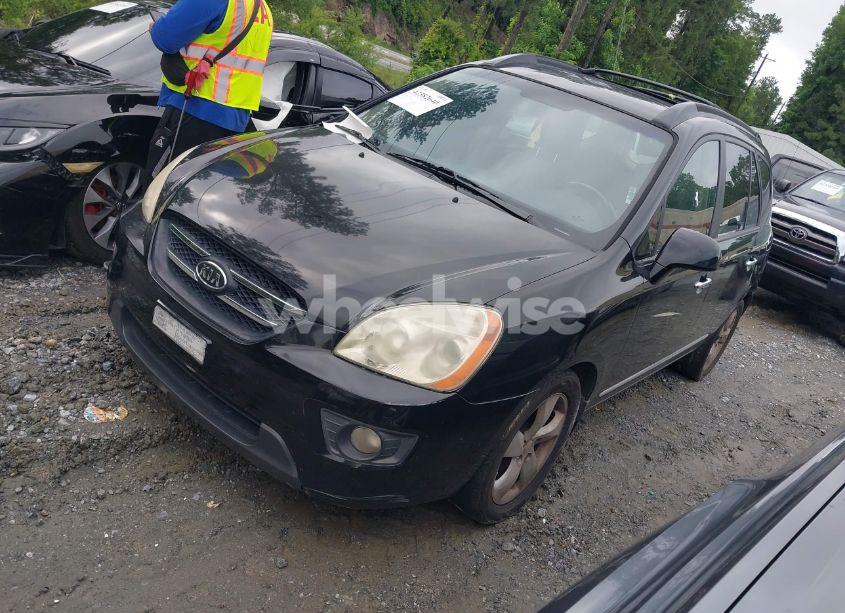 Photo 2 of 2007 Kia Rondo EX (VIN KNAFG525977062376)