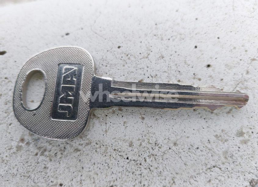 Photo 11 of 2008 Kia Rondo LX BASE (VIN KNAFG525X87150631)