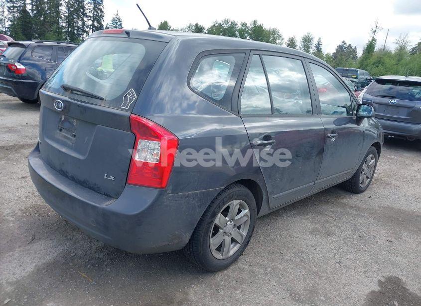 Photo 4 of 2008 Kia Rondo LX BASE (VIN KNAFG525X87150631)