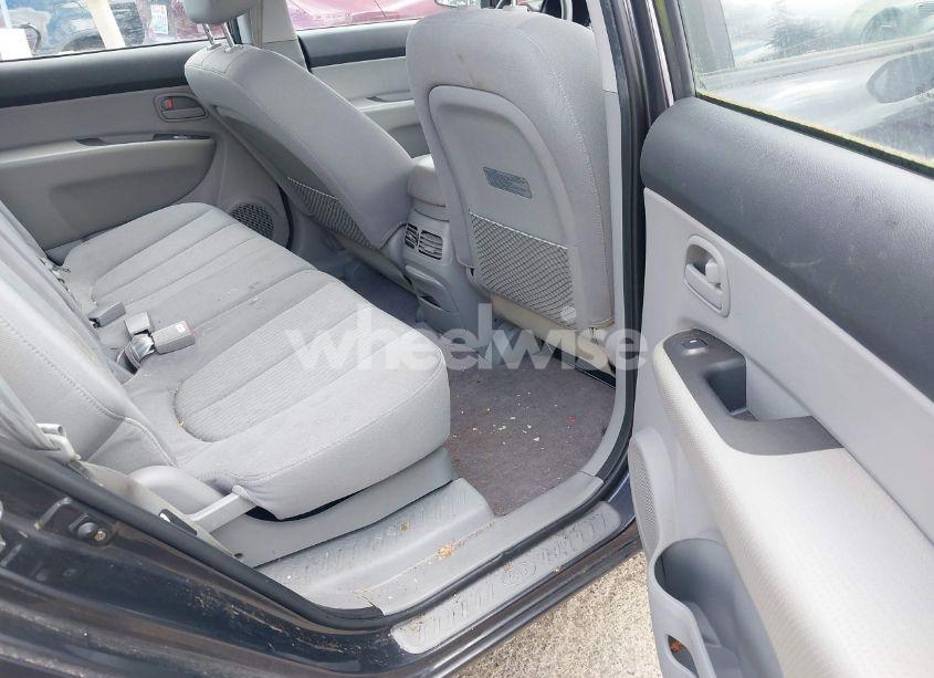 Photo 8 of 2008 Kia Rondo LX BASE (VIN KNAFG525X87150631)