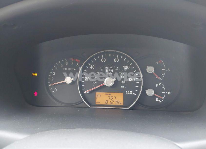 Photo 7 of 2008 Kia Rondo LX V6 (VIN KNAFG526287137946)