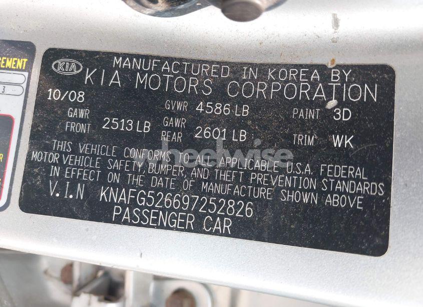 Photo 9 of 2009 Kia Rondo LX V6 (VIN KNAFG526697252826)