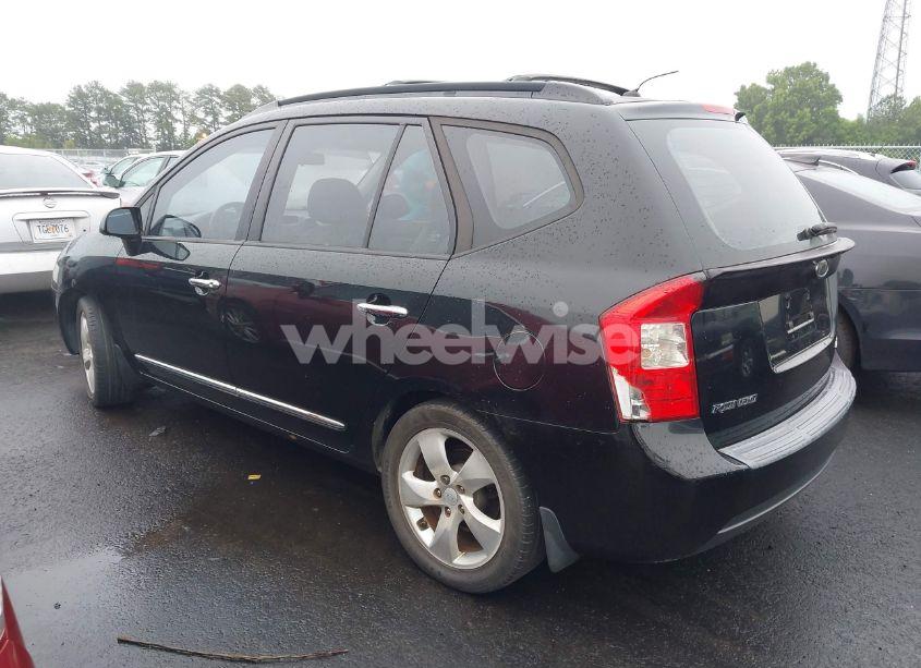 Photo 3 of 2007 Kia Rondo EX V6 (VIN KNAFG526777116881)