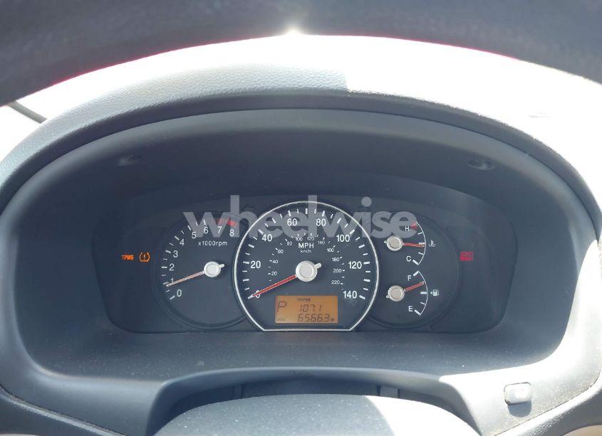 Photo 7 of 2009 Kia Rondo LX (VIN KNAFG528797260225)