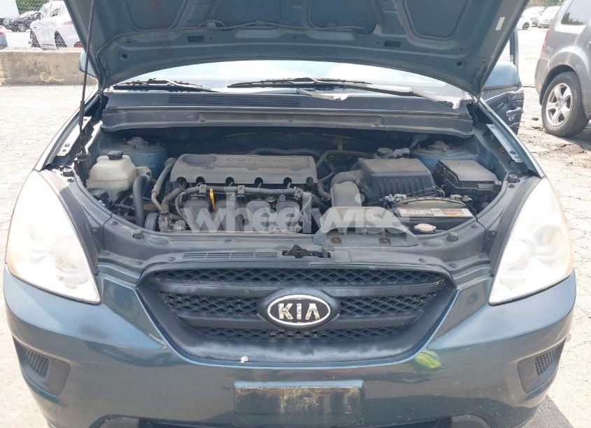 Photo 10 of 2009 Kia Rondo LX (VIN KNAFG529297274557)
