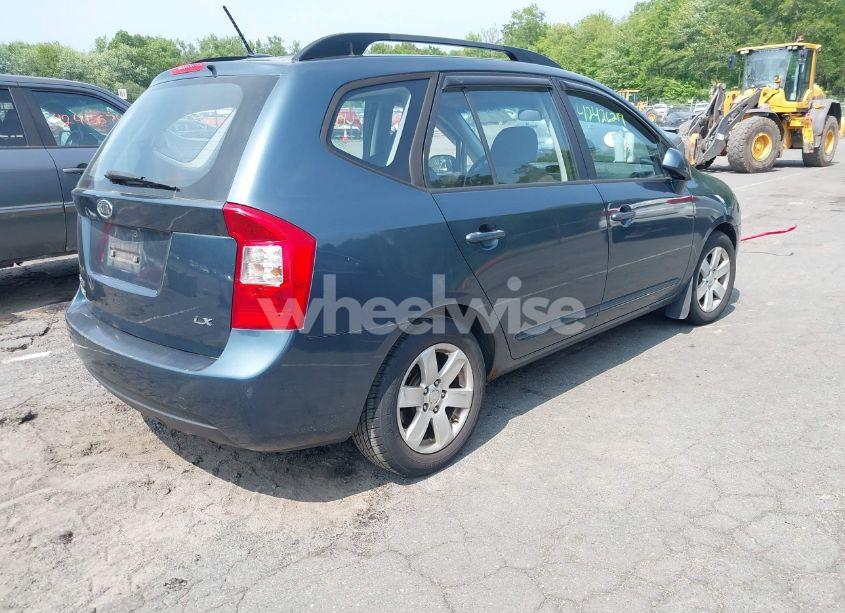 Photo 4 of 2009 Kia Rondo LX (VIN KNAFG529297274557)