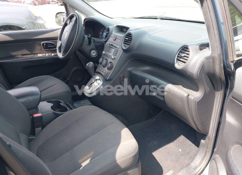 Photo 5 of 2009 Kia Rondo LX (VIN KNAFG529297274557)