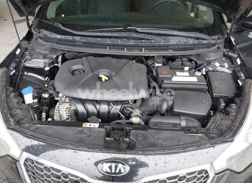 Photo 10 of 2016 Kia Forte LX (VIN KNAFK4A61G5617139)