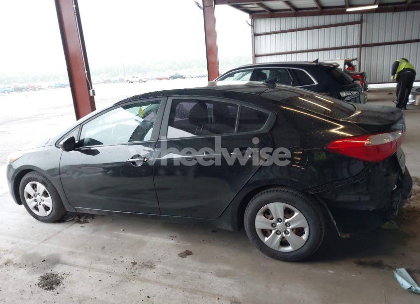 Photo 14 of 2016 Kia Forte LX (VIN KNAFK4A61G5617139)
