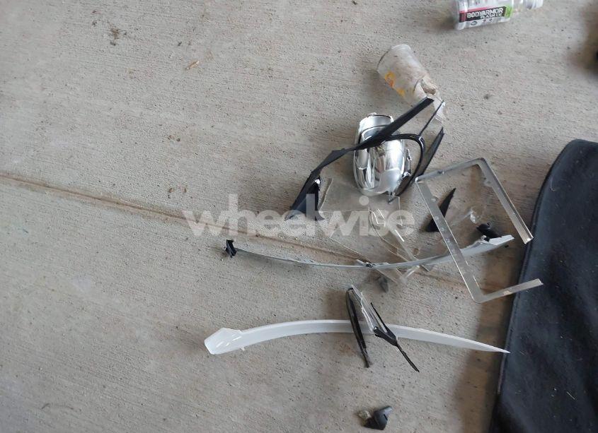 Photo 12 of 2016 Kia Forte LX (VIN KNAFK4A62G5457918)