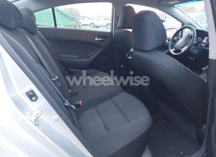 Photo 8 of 2014 Kia Forte LX (VIN KNAFK4A63E5054821)