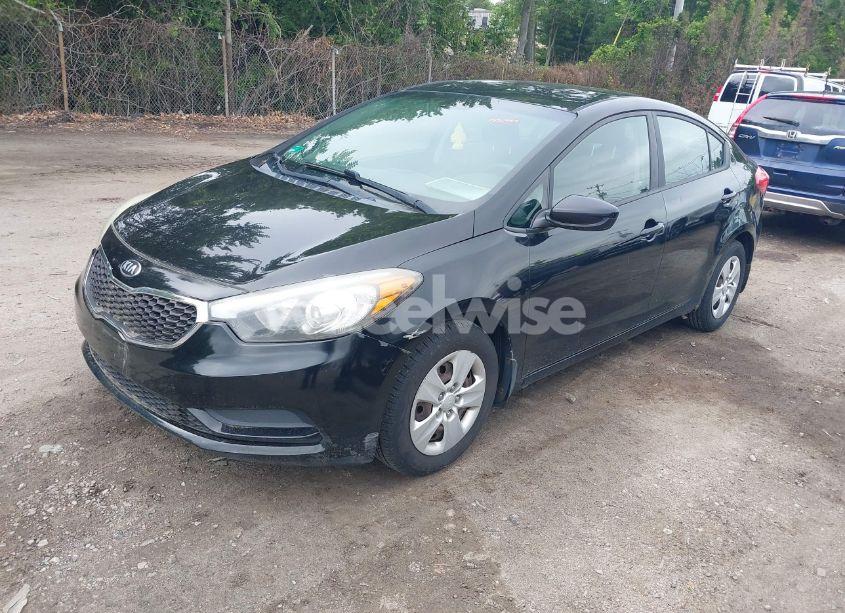 Photo 2 of 2014 Kia Forte LX (VIN KNAFK4A63E5185389)
