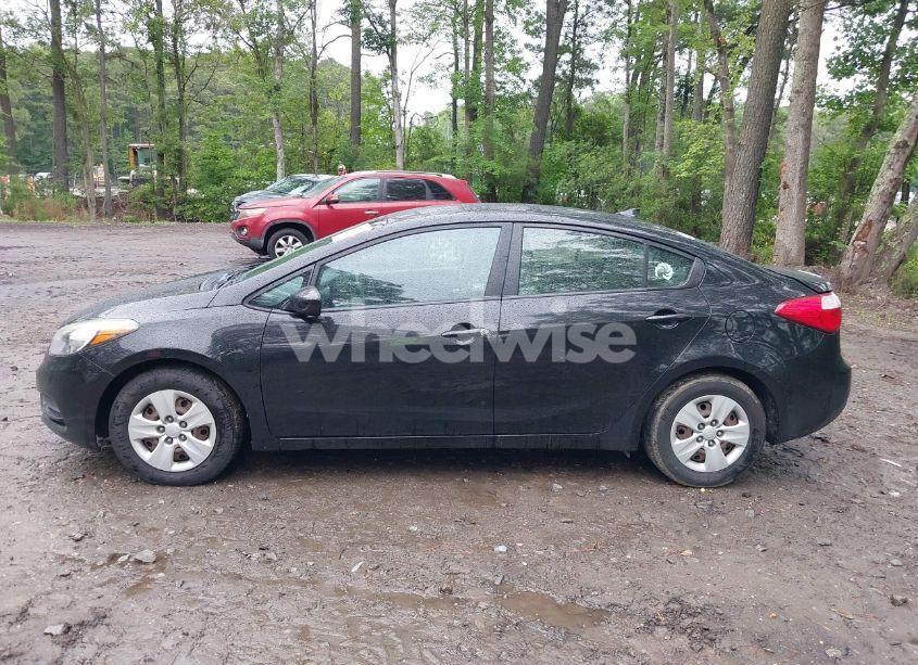 Photo 14 of 2016 Kia Forte LX (VIN KNAFK4A63G5540385)