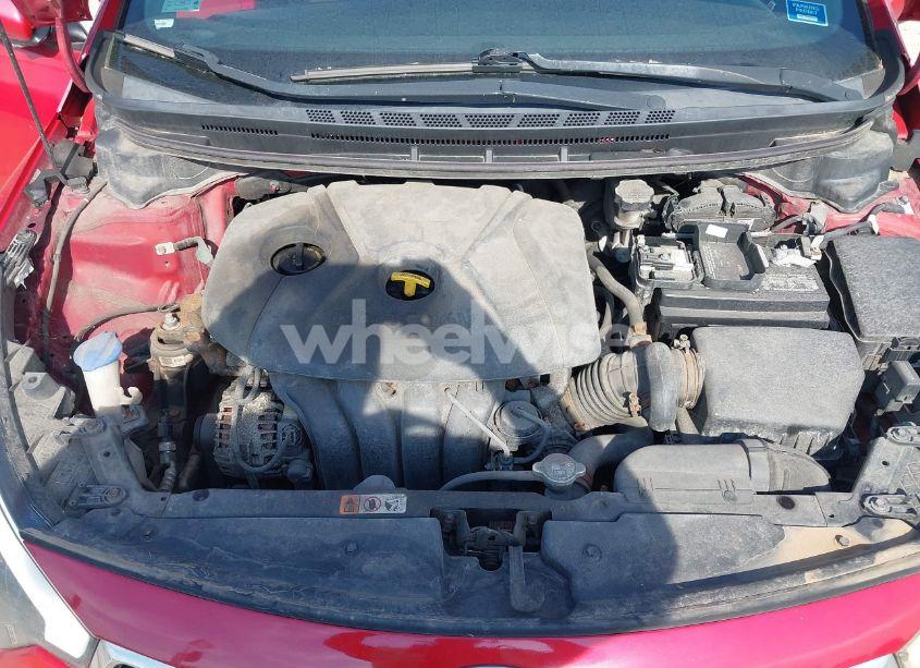 Photo 10 of 2016 Kia Forte LX (VIN KNAFK4A63G5566551)