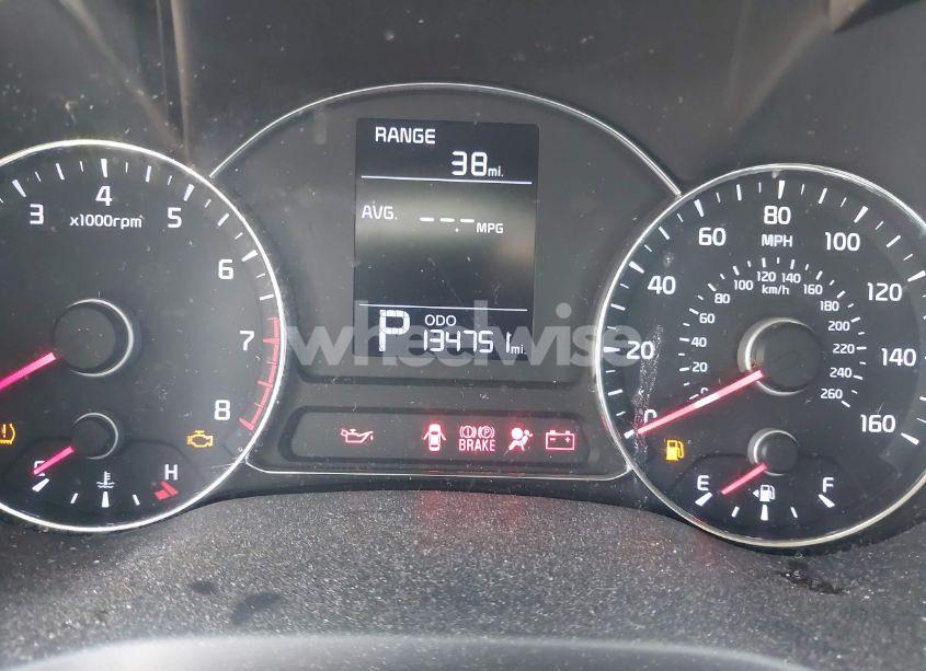 Photo 7 of 2016 Kia Forte LX (VIN KNAFK4A63G5566551)