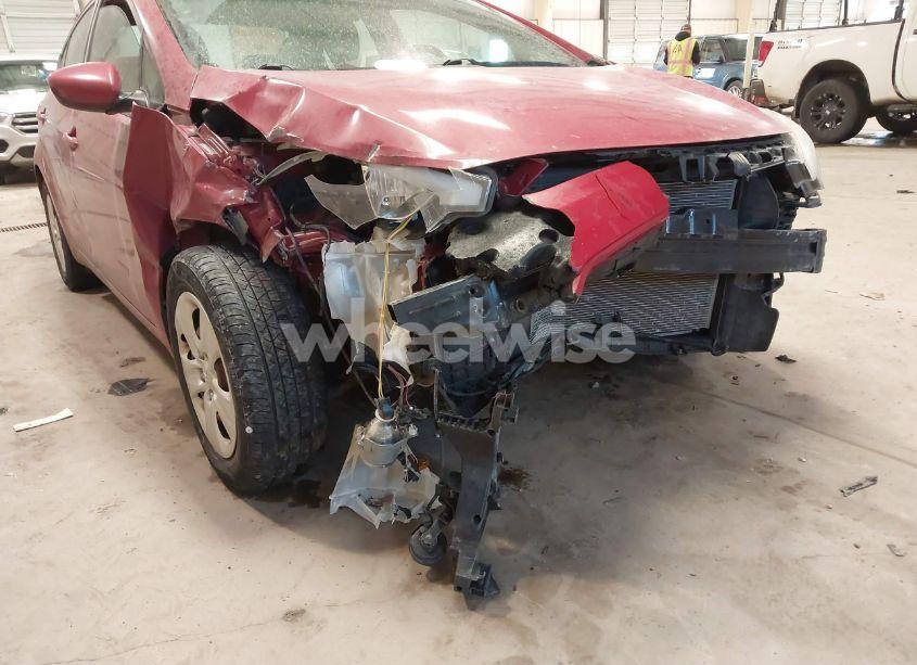 Photo 6 of 2016 Kia Forte LX (VIN KNAFK4A63G5612296)