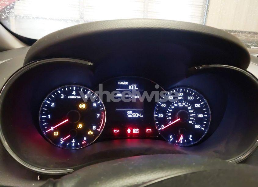 Photo 7 of 2016 Kia Forte LX (VIN KNAFK4A63G5612296)