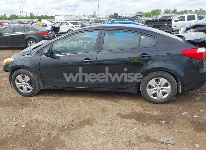 Photo 15 of 2016 Kia Forte LX (VIN KNAFK4A63G5612685)