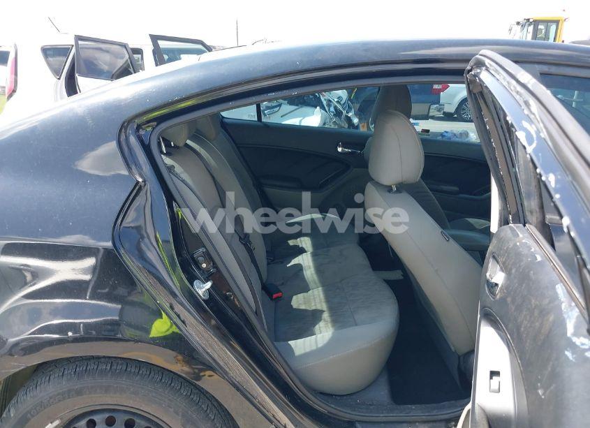 Photo 8 of 2015 Kia Forte LX (VIN KNAFK4A64F5375008)