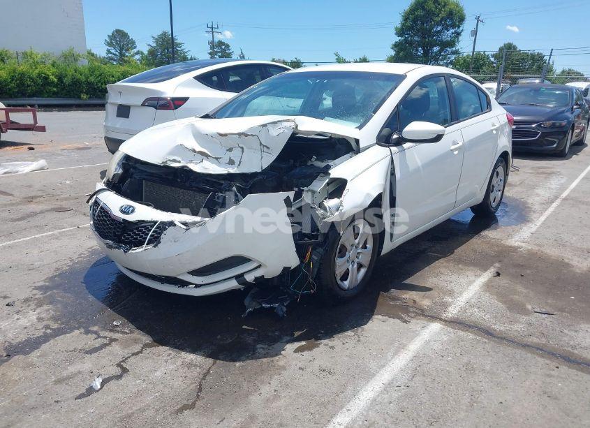 Photo 2 of 2016 Kia Forte LX (VIN KNAFK4A64G5603669)