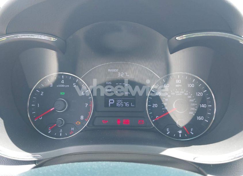 Photo 7 of 2016 Kia Forte LX (VIN KNAFK4A64G5603669)