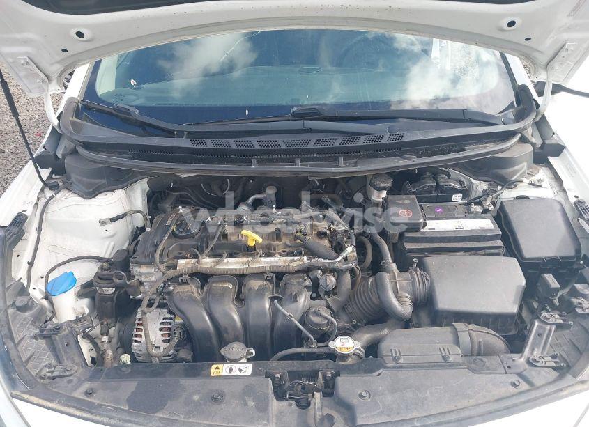 Photo 10 of 2016 Kia Forte LX (VIN KNAFK4A64G5619676)