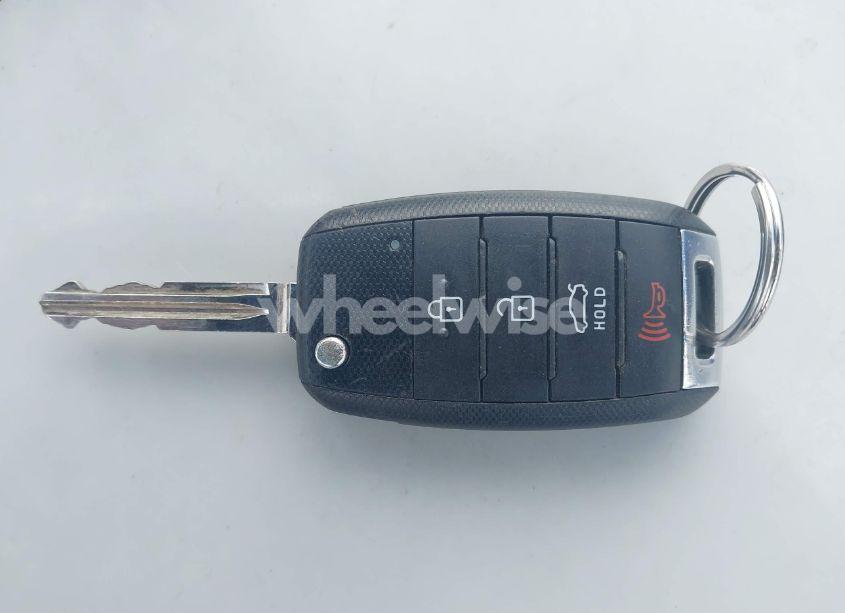 Photo 11 of 2016 Kia Forte LX (VIN KNAFK4A64G5619676)