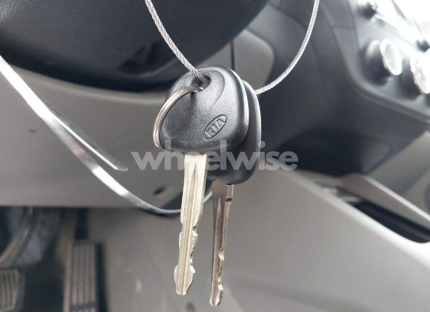 Photo 11 of 2015 Kia Forte LX (VIN KNAFK4A66F5340342)